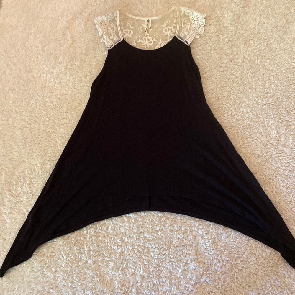 Top by Moa
